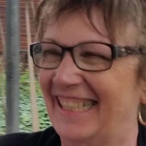 Meet your Posher, Raeanne